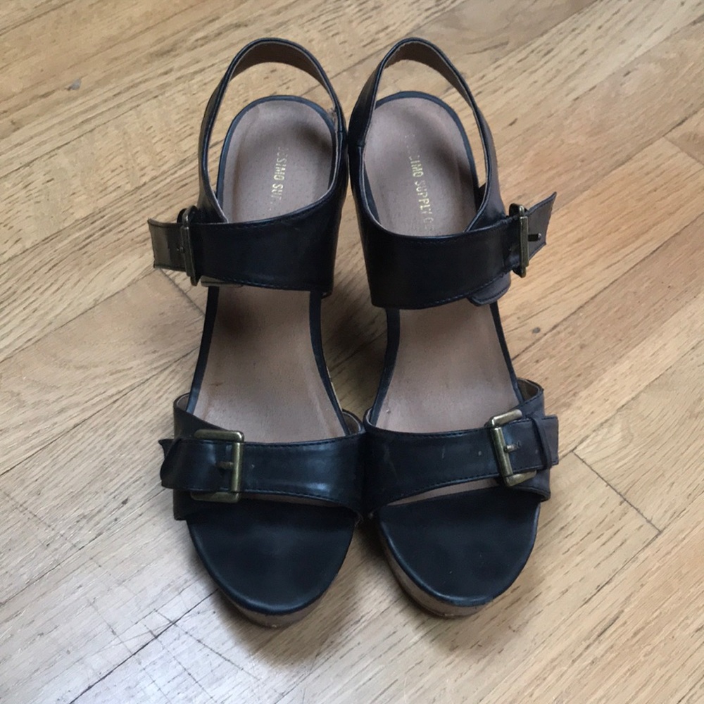 Dark brown cork wedge sandals with gold buckle